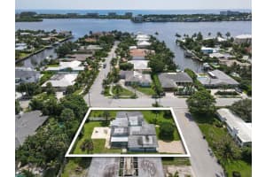 2301 N Lakeside Drive, Lake Worth Beach