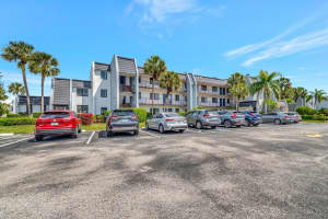 4242 Deste Court 201, Lake Worth, FL 33467 Sold 09/05/25