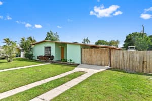 114 SE Serenata Court, Port Saint Lucie, FL 34983 Sold 04/28/25