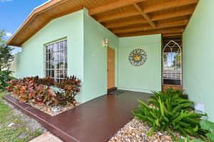 114 SE Serenata Court, Port Saint Lucie, FL 34983 Sold 04/28/25