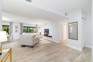 10662 Ocean Palm Way 101, Boynton Beach, FL 33437 Sold 05/09/25