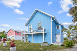 18 Vip Island B Island 0, Grant Valkaria, FL 32949 Sold 08/27/25