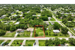 8665 99th Av Avenue, Vero Beach, FL 32967 - MLS#R11069152