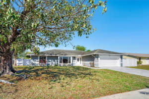 126 La Mancha Avenue, Royal Palm Beach, FL 33411 Sold 06/25/25