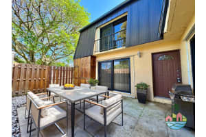 2420 Waterside Drive 17b, Lake Worth, FL 33461 Sold 04/14/25