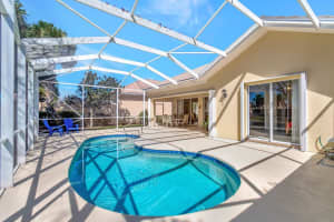 8204 Pine Cay Road, Wellington, FL 33414 Sold 04/02/25