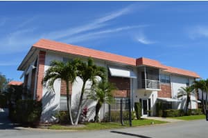 3550 NW 8th Avenue 113, Pompano Beach, FL 33064 Sold 05/19/25