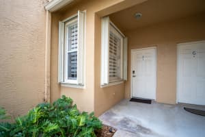 158 Village Boulevard F, Tequesta, FL 33469 Sold 05/07/25