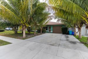 415 SW 10th Avenue, Boynton Beach, FL 33435 Sold 05/30/25