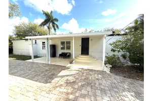 1117 SW Buckskin Trail, Stuart, FL 34997 Sold 06/20/25