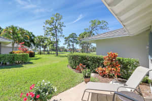 522 Club Drive, Palm Beach Gardens, FL 33418 Sold 04/10/25