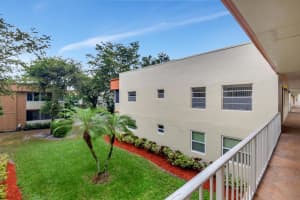 221 Piedmont E, Delray Beach, FL 33484 Sold 07/18/25