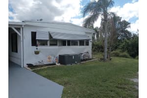 23 San Pablo Lane, Port Saint Lucie, FL 34952 Sold 05/15/25