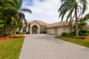 784 SW Marsh Harbor Bay, Port Saint Lucie, FL 34953 Sold 05/07/25