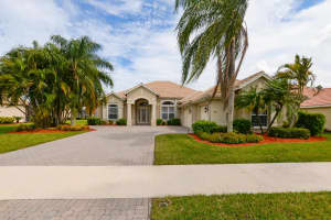 784 SW Marsh Harbor Bay, Port Saint Lucie, FL 34953 Sold 05/07/25