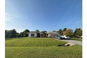 1826 SW Stratford Way, Palm City, FL 34990 - MLS#R11069445