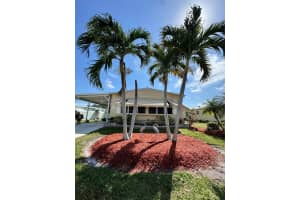 20 Calle De Lagos, Fort Pierce, FL 34951 Sold 05/14/25