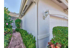 9507 Crescent View Drive N, Boynton Beach, FL 33437 - MLS#R11069528
