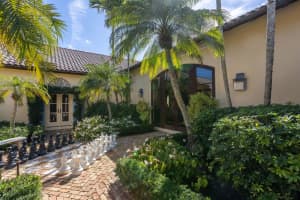 6868 SE Morning Dove Way, Hobe Sound, FL 33455 Sold 06/03/25