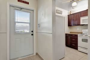 3505 NW 48th Avenue 416, Lauderdale Lakes, FL 33319 - MLS#R11069578