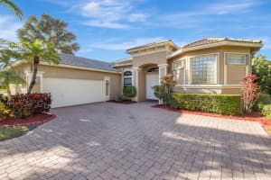 9429 Lantern Bay Circle, West Palm Beach, FL 33411 - MLS#R11069626