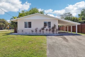 900 Cheyenne Street, Jupiter, FL 33458 Sold 06/17/25