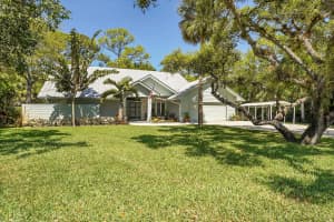 8288 SW Oak Hammock Court, Stuart, FL 34997 Sold 04/29/25