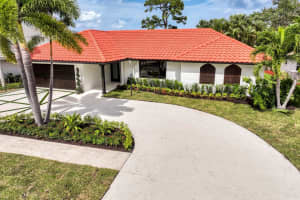 2567 Bordeaux Court, Palm Beach Gardens, FL 33410 Sold 05/28/25