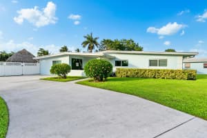 6620 Lake Clarke Drive Drive, Lake Clarke Shores, FL 33406 - MLS#R11069690