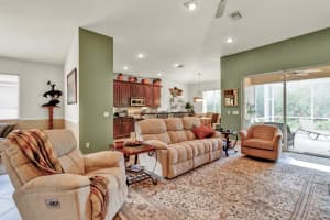 6180 Dorchester Way, Vero Beach, FL 32966 - MLS#R11069704
