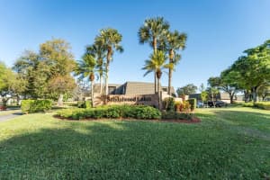 2432 24th Way, West Palm Beach, FL 33407 Sold 07/15/25