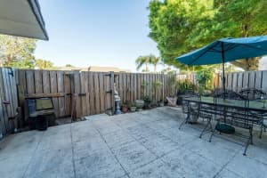 2432 24th Way, West Palm Beach, FL 33407 Sold 07/15/25