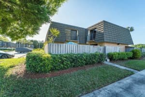 2432 24th Way, West Palm Beach, FL 33407 Sold 07/15/25