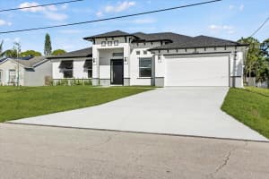 2409 SW Halissee Street, Port Saint Lucie, FL 34953 - MLS#R11069719