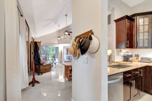 1012 Via Jardin, Riviera Beach, FL 33418 Sold 05/02/25