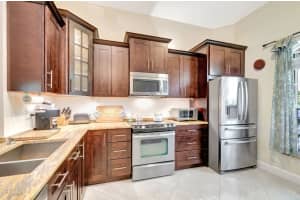 1012 Via Jardin, Riviera Beach, FL 33418 Sold 05/02/25