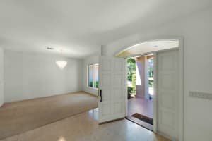 370 Shores Drive, Vero Beach, FL 32963 Sold 10/01/25