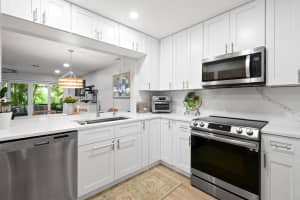1222 Ocean Dunes Circle, Jupiter, FL 33477 Sold 05/02/25