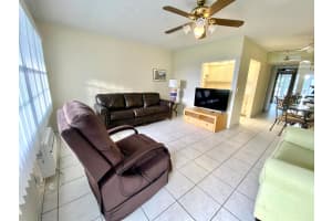 202 Oakridge M, Deerfield Beach, FL 33442 - MLS#R11069768