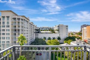 600 S Dixie Highway 827, West Palm Beach