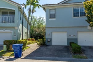 3197 Laurel Ridge Circle, Riviera Beach, FL 33404 Sold 06/17/25