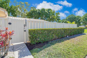 5689 Golden Eagle Circle, Palm Beach Gardens, FL 33418 Sold 04/15/25