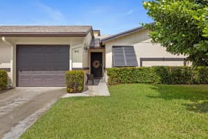 9 Ridge Pointe Drive C, Boynton Beach, FL 33435 Sold 05/16/25
