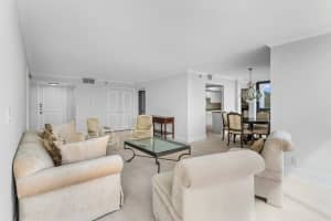 1941 Bridgewood Drive, Boca Raton, FL 33434 Sold 08/01/25
