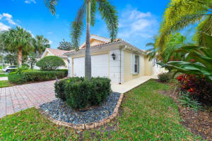 8180 St Johns Court, Wellington, FL 33414 Sold 07/30/25