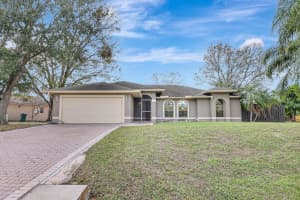 284 N Quick Circle, Port Saint Lucie, FL 34953 - MLS#R11070002