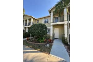 2136 Se Eatonville Drive, Port Saint Lucie