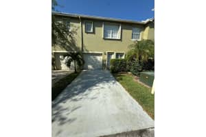 2136 Eatonville Drive, Port Saint Lucie, FL 34952 - MLS#R11070006