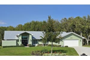 2195 NE Chestnut Court, Jensen Beach, FL 34957 Sold 05/02/25