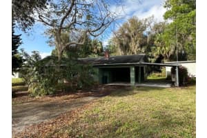 6305 Arapahoe Street, Fort Pierce, FL 34982 Sold 04/18/25